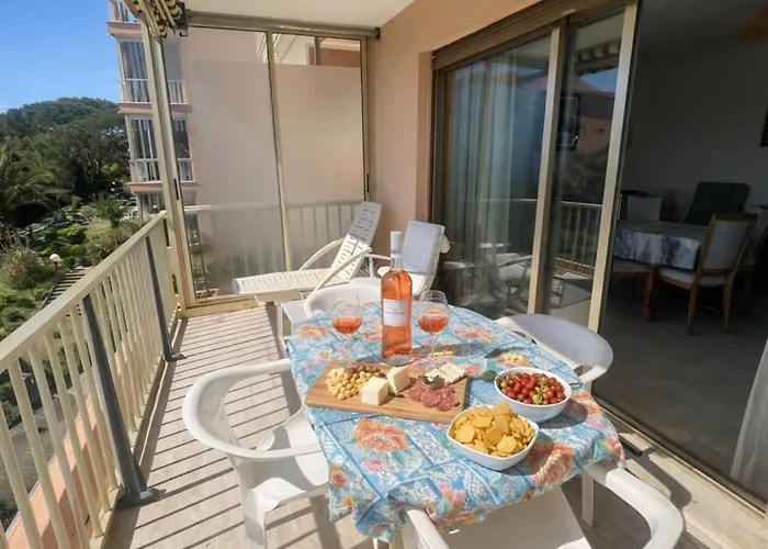 Horizon Bleu With Terrace In