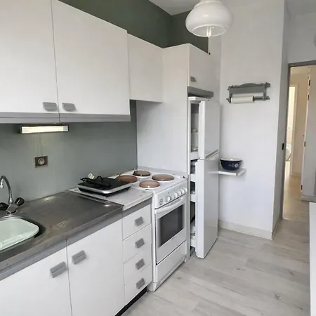 Horizon Bleu With Terrace In Sainte-Maxime