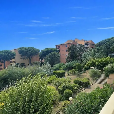 Apartment Horizon Bleu With Terrace In Sainte-Maxime