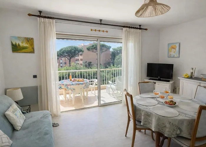 Horizon Bleu With Terrace In * Sainte-Maxime