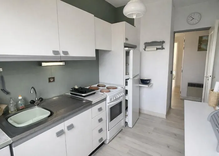 Horizon Bleu With Terrace In Sainte-Maxime