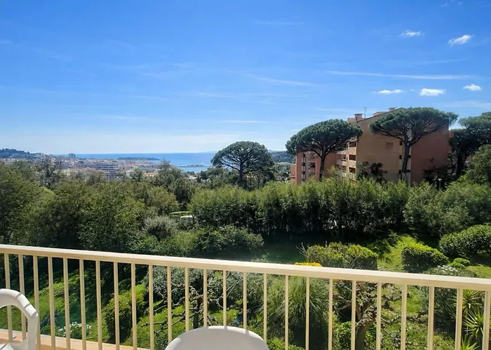 Apartment Horizon Bleu With Terrace In